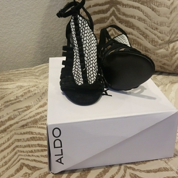 Aldo heels - Picture 4 of 5
